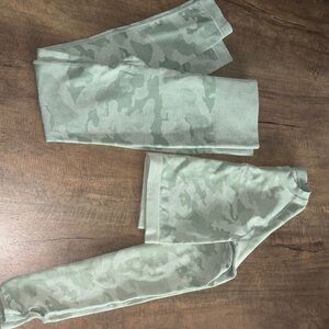 Green Camouflage Long Sleeve and Pants Active Matching Set